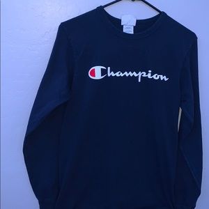 Men’s small long sleeve champion shirt